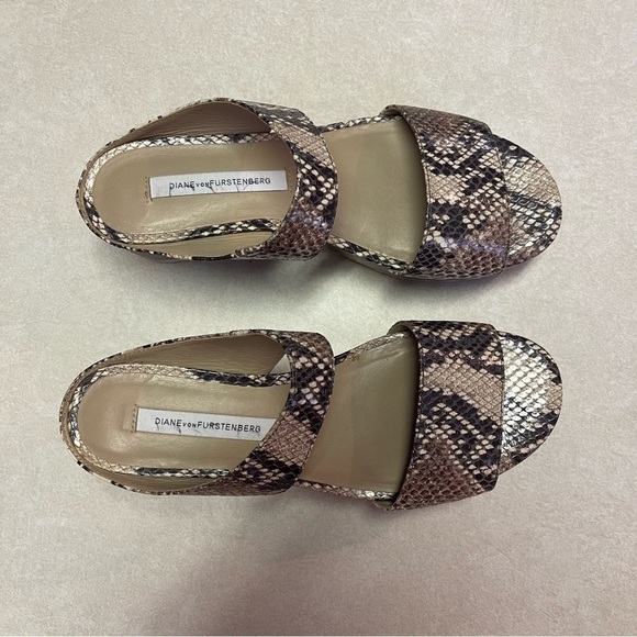 Diane Von Furstenberg Snake Print Sandals - Picture 4 of 9